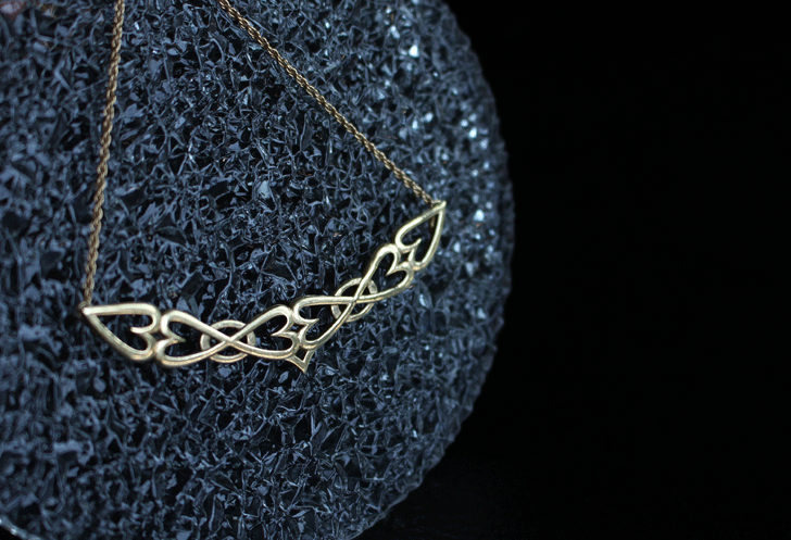 heart sline necklace 透かし　ハート　ネックレス