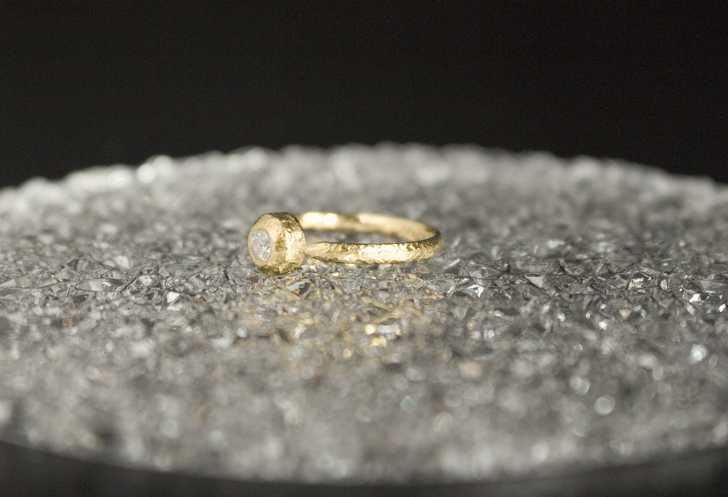 star-dast-engage-ring エンゲージリング　プロポーズ　婚約指輪　ダイヤモンド