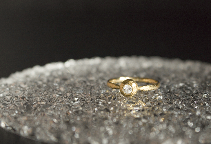 star-dast-engage-ring エンゲージリング　プロポーズ　婚約指輪　ダイヤモンド